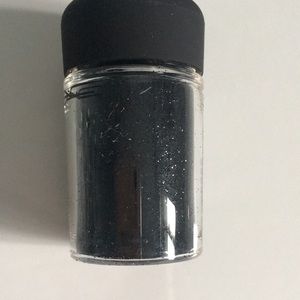 MAC Glitter - Black